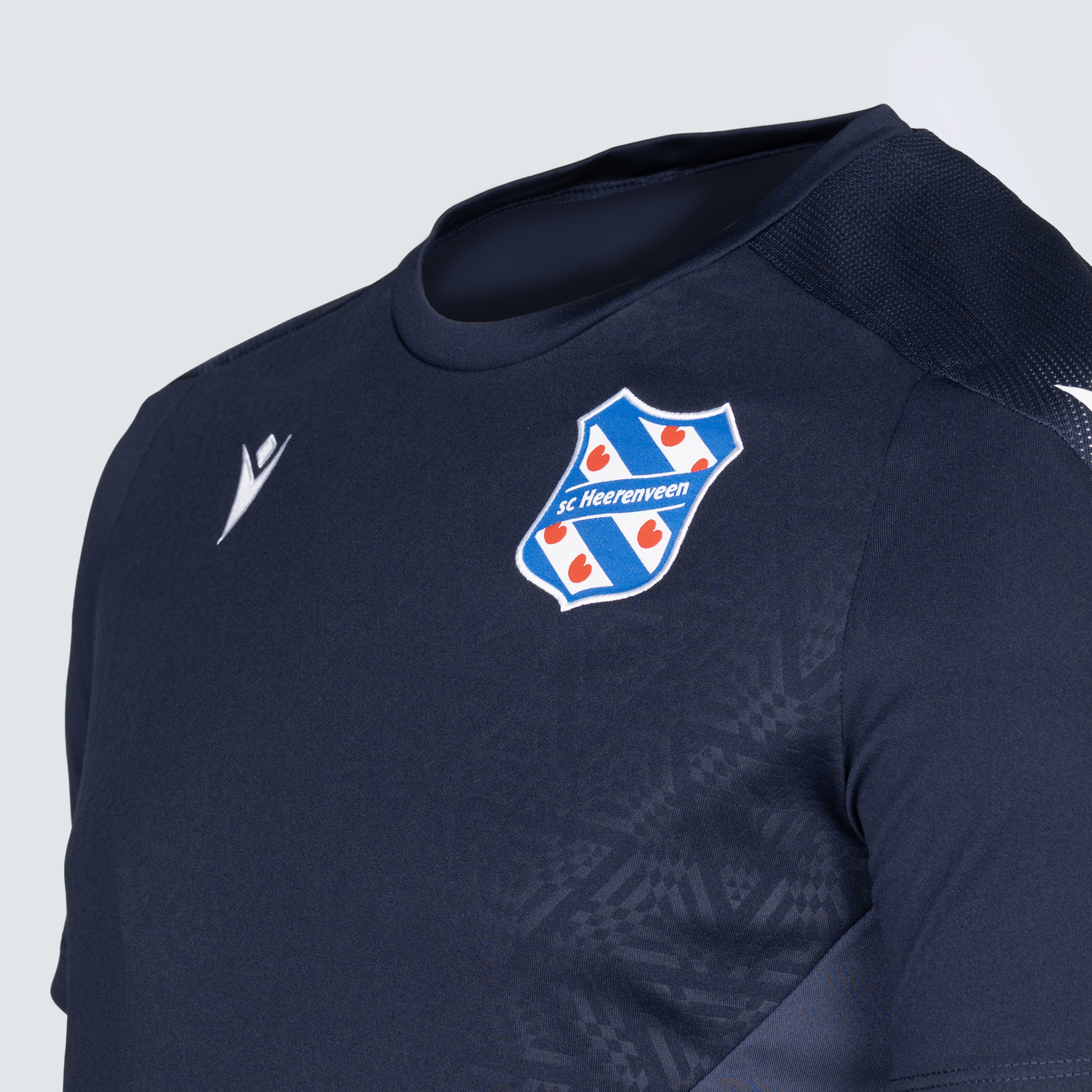 Training Shirt Blauw 202627 02